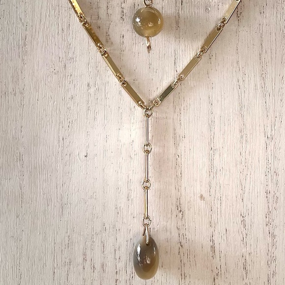 Natural Agate Stones Polished teardrop Pendant & Gold plated layered necklace - Picture 5 of 6